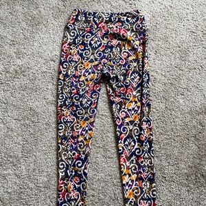 Soft Floral Comfy Leggings Pajama Bottoms LuLaRoe OS, Poly/Spandex, Machine Wash